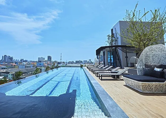 Chezzotel Pattaya