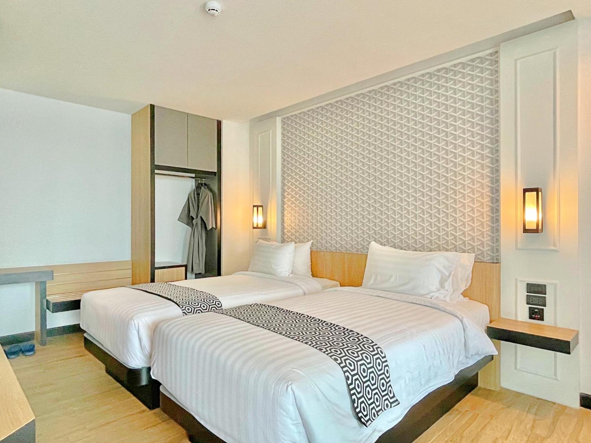Chezzotel Pattaya