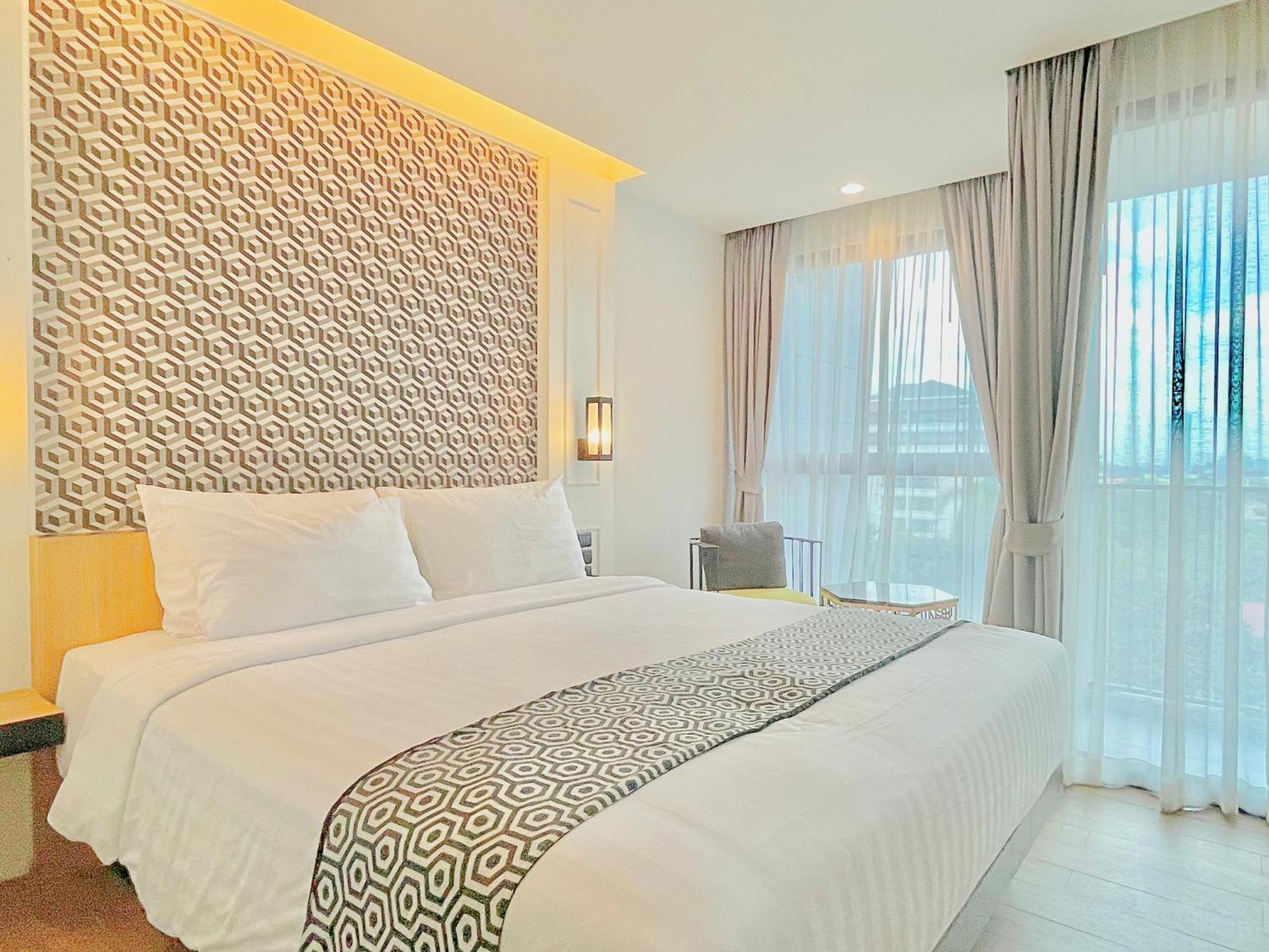 Chezzotel 4* Pattaya