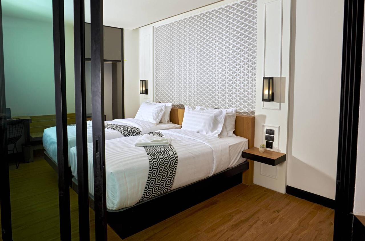 Отель Chezzotel 4*