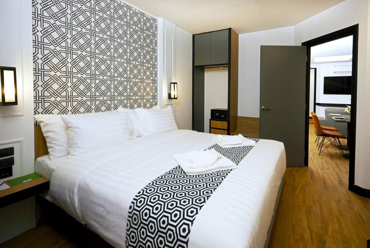 Отель Chezzotel